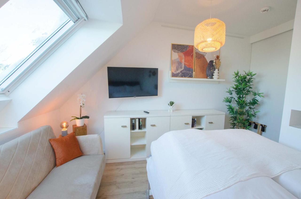 Casarina - Gemuetliches Apartment Im Zentrum Augsburg Dış mekan fotoğraf