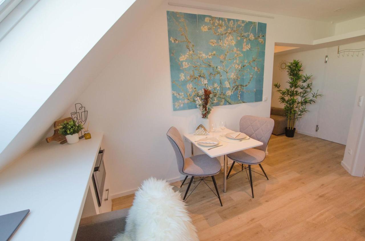Casarina - Gemuetliches Apartment Im Zentrum Augsburg Dış mekan fotoğraf